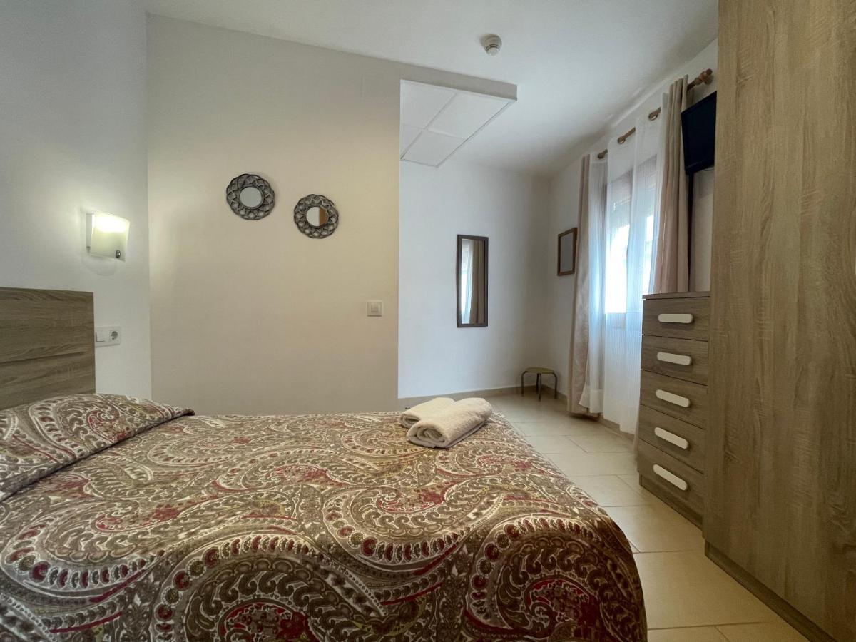 P&R Hostals Codolar Tossa de Mar Eksteriør billede