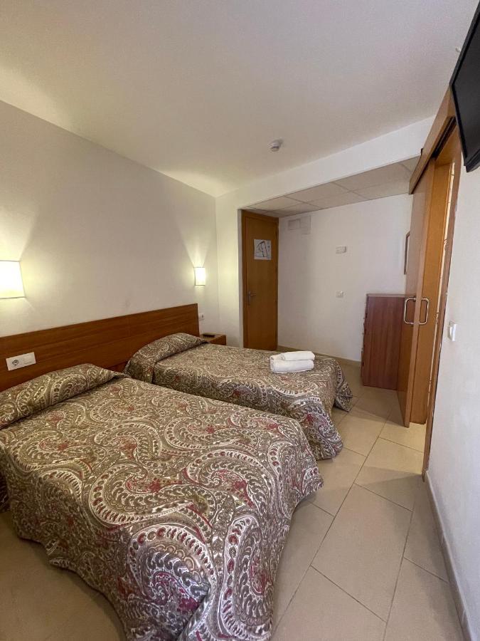 P&R Hostals Codolar Tossa de Mar Eksteriør billede