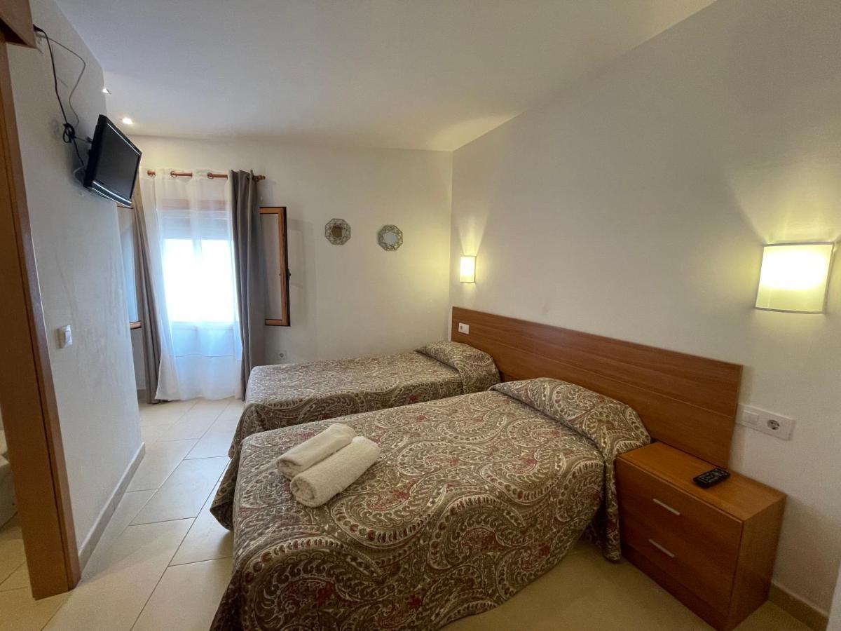 P&R Hostals Codolar Tossa de Mar Eksteriør billede