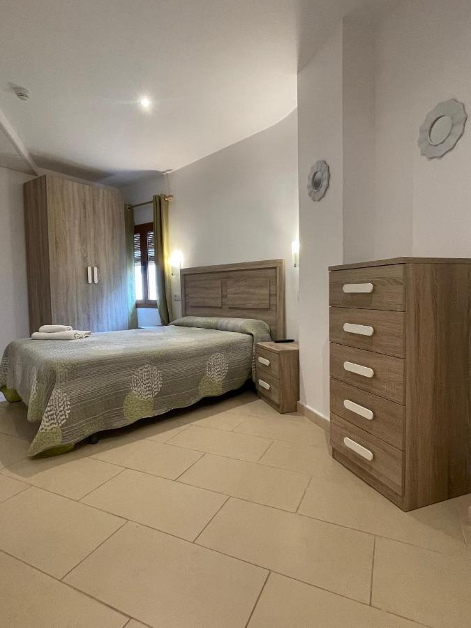 P&R Hostals Codolar Tossa de Mar Eksteriør billede