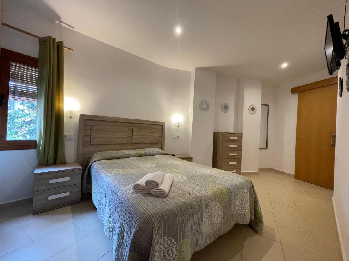 P&R Hostals Codolar Tossa de Mar Eksteriør billede