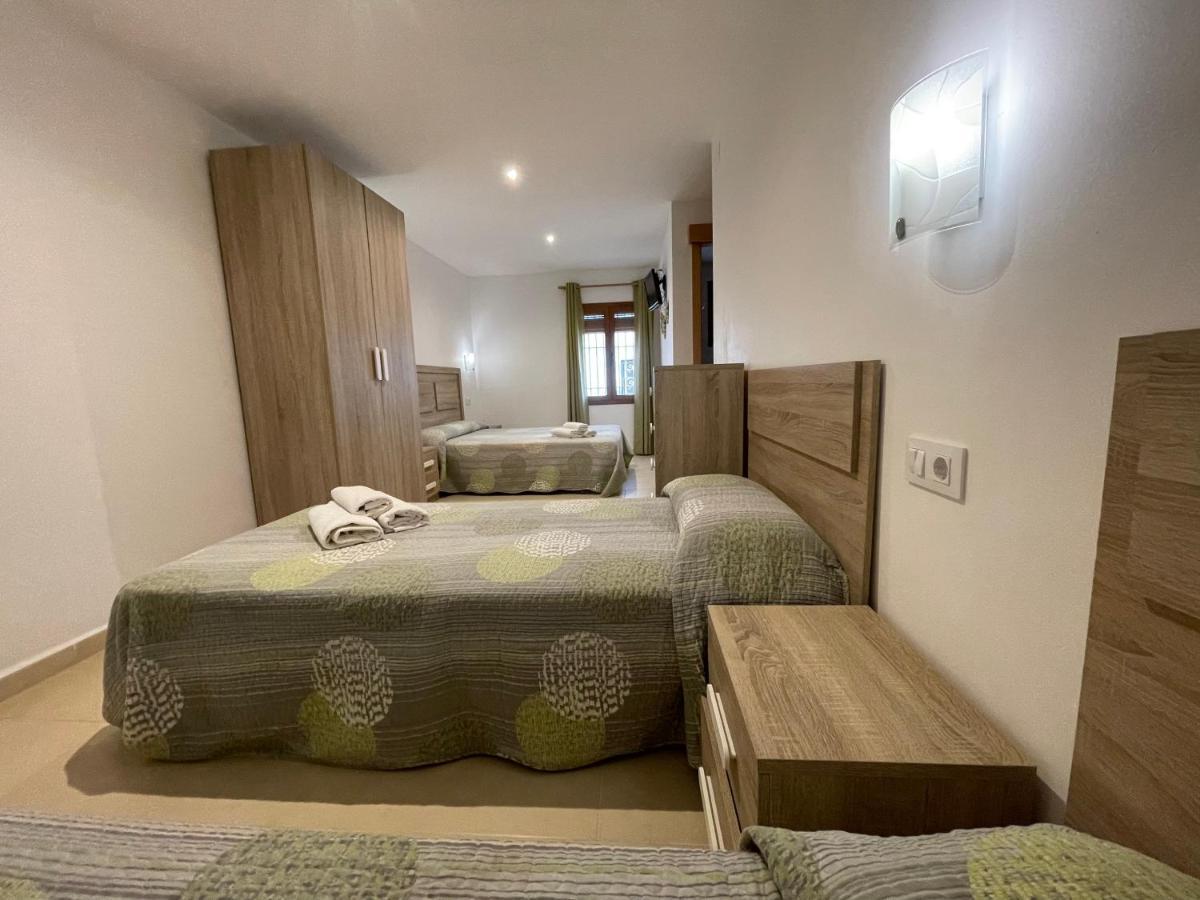P&R Hostals Codolar Tossa de Mar Eksteriør billede