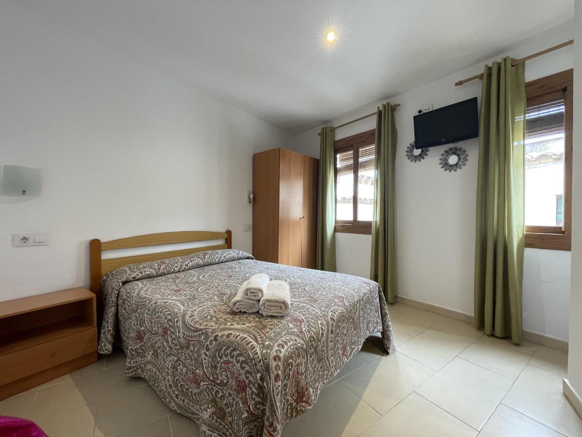 P&R Hostals Codolar Tossa de Mar Eksteriør billede
